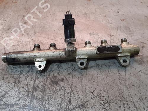 Used Injection rail FIAT STILO (192_) 1.9 JTD (192_XE1A) (115 hp) 27400129