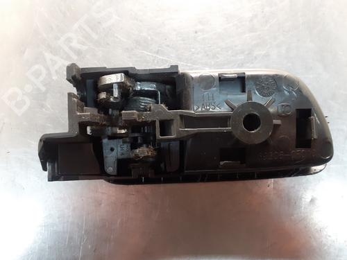 Front left interior door handle TOYOTA COROLLA Verso (ZER_, ZZE12_, R1_) 2.0 D-4D (CUR10_, CUR10R) | BP26245049I13 
