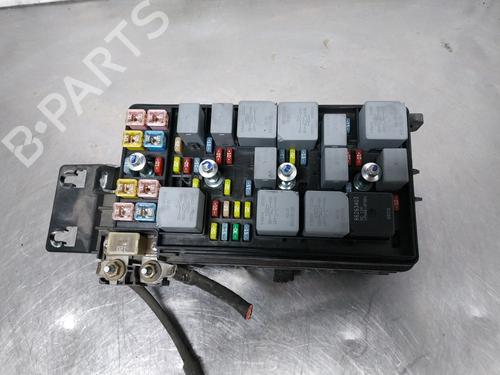 Used Fuse box CHEVROLET EPICA (KL1_) 2.5 (156 hp) 26253522