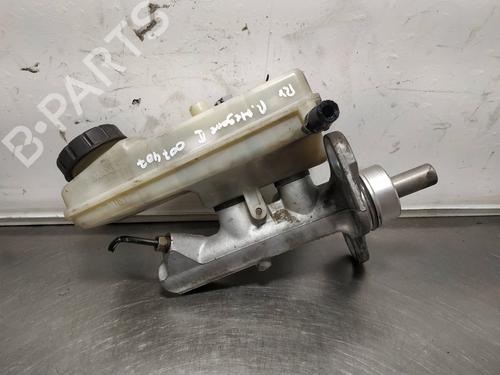 Used Brake master cylinder RENAULT MEGANE II Saloon (LM0/1_) 1.5 dCi (LM02, LM13, LM2A) (101 hp) 26243552