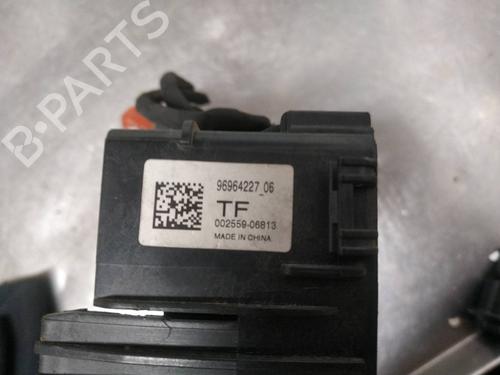 Fuse box CHEVROLET CRUZE Hatchback (J305) 2.0 CDI | BP27402177E1 