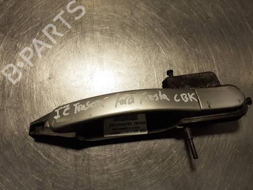 Used Rear left exterior door handle FORD FIESTA V (JH_, JD_) 1.4 16V (80 hp) 8649173