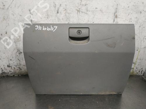 Used Glove box KIA SORENTO I (JC) 2.5 CRDi 4WD (140 hp) 27402287