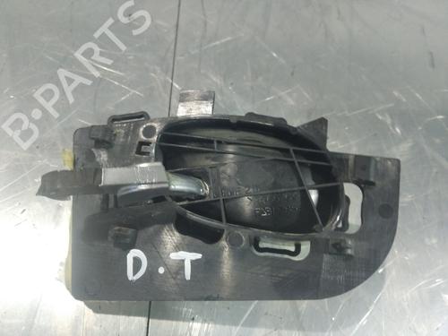 Høyre bak invendig håndtak PEUGEOT 206 Hatchback (2A/C) 2.0 HDI 90 | BP26262613I16 