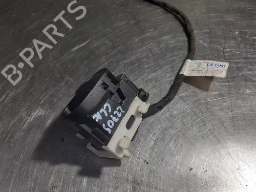 Right front window switch MERCEDES-BENZ CLK (C209) CLK 270 CDI (209.316) | BP9738047I26 