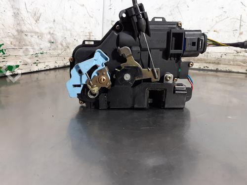Front left lock SKODA OCTAVIA I (1U2) 1.9 TDI | BP27400085C98 