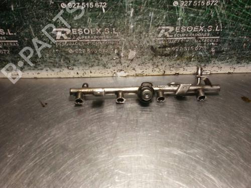 Used Injection rail MERCEDES-BENZ C-CLASS (W203) C 220 CDI (203.008) (150 hp) 8515016