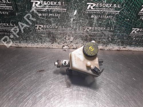 Used Brake master cylinder MERCEDES-BENZ C-CLASS (W203) C 220 CDI (203.008) (150 hp) 8907301