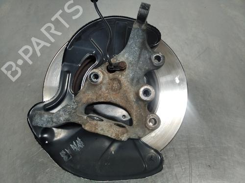 Right front steering knuckle MERCEDES-BENZ C-CLASS (W203) C 200 Kompressor (203.045) | BP26267323M26 