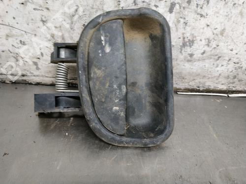 Used Exterior handle RENAULT KANGOO (KC0/1_) 1.9 dCi 4x4 (84 hp) 26255783