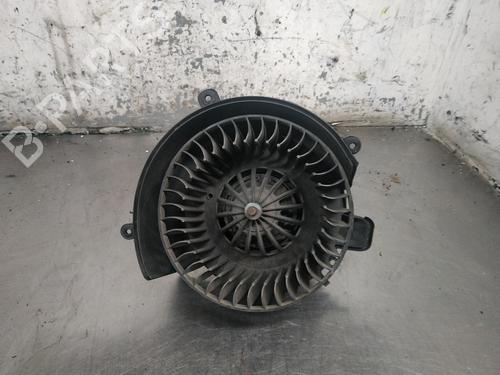 Used Heater blower motor OPEL ZAFIRA A MPV (T98) 2.0 DTI 16V (F75) (101 hp) 26264757