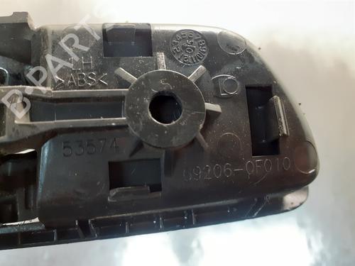 Front left interior door handle TOYOTA COROLLA Verso (ZER_, ZZE12_, R1_) 2.0 D-4D (CUR10_, CUR10R) | BP26245049I13 