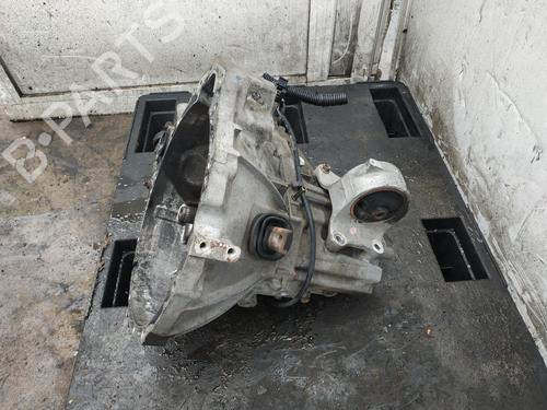Gearbox NISSAN ALMERA TINO (V10) 2.2 dCi | BP26262503M3 