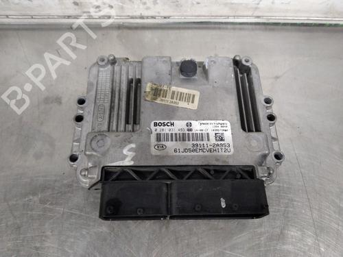Used Engine control unit (ECU) KIA CEED Sportswagon (CD) 1.6 CRDi 115 (116 hp) 26246328