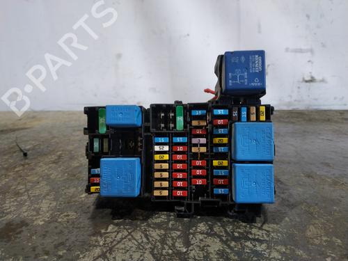 Used Fuse box RENAULT CAPTUR I (J5_, H5_) 1.5 dCi 110 (110 hp) 27400270