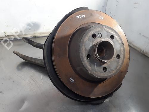 Used Right rear steering knuckle MERCEDES-BENZ E-CLASS (W211) E 220 CDI (211.006) (150 hp) 26243535