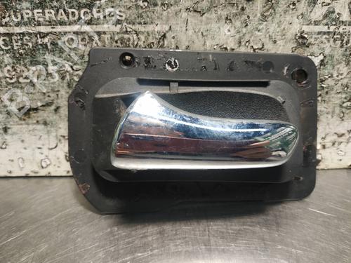 Used Front left interior door handle OPEL VECTRA B (J96) 2.0 DI 16V (F19) (82 hp) 9366282