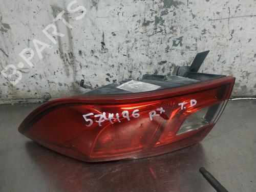 Used Right taillight RENAULT CLIO IV (BH_) 1.5 dCi 75 (75 hp) 27401884