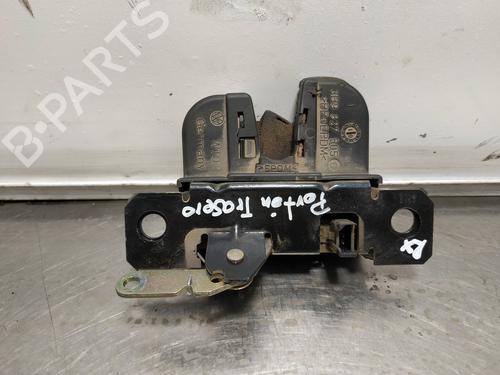 Used Tailgate lock SEAT LEON (1M1) 1.9 SDI (68 hp) 27399872