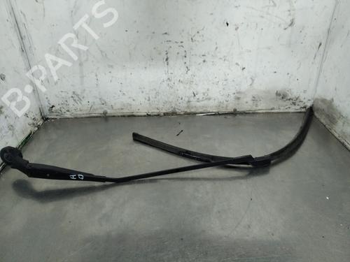 Used Front windshield wiper arm CITROËN C4 Picasso II 1.2 THP 130 (130 hp) 27400884