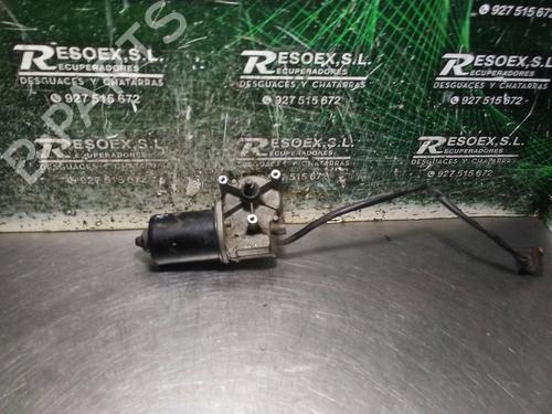 Used Front wiper motor MERCEDES-BENZ C-CLASS (W203) C 220 CDI (203.008) (150 hp) 8520031
