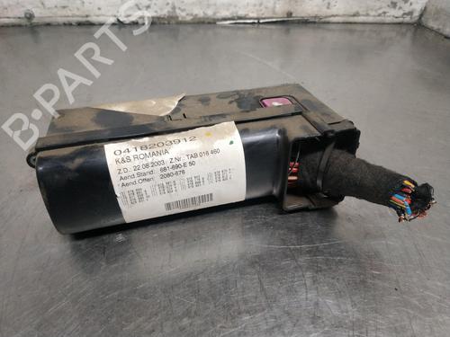 Fuse box VW TOURAN (1T1, 1T2) 2.0 FSI | BP27401028E1 