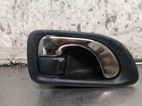 Used Front right interior door handle MITSUBISHI GALANT VIII (EA_) 2.0 TDI (EA6A) (90 hp) 26255855
