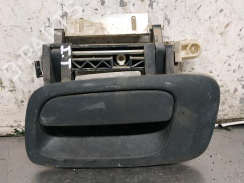 Used Rear left exterior door handle OPEL ZAFIRA A MPV (T98) 2.0 DI 16V (F75) (82 hp) 26255447