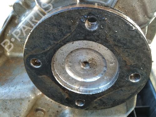 Gearbox KIA SORENTO I (JC) 2.5 CRDi 4WD | BP27402235M3 