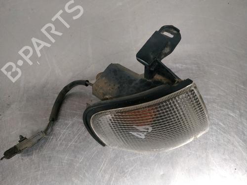 Used Right front indicator NISSAN PRIMERA (P10) 2.0 16V (116 hp) 26254883