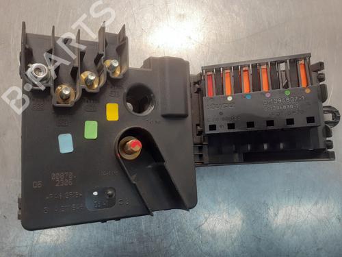 Used Fuse box MERCEDES-BENZ E-CLASS (W211) E 220 CDI (211.006) (150 hp) 26245277