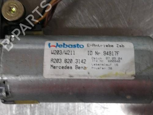 Rear wiper motor MERCEDES-BENZ E-CLASS (W211) E 320 CDI (211.026) | BP26267125M102 