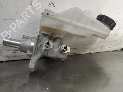 Used Brake master cylinder TOYOTA AYGO (_B1_) 1.0 (KGB10_, KGB10R) (68 hp) 27400619
