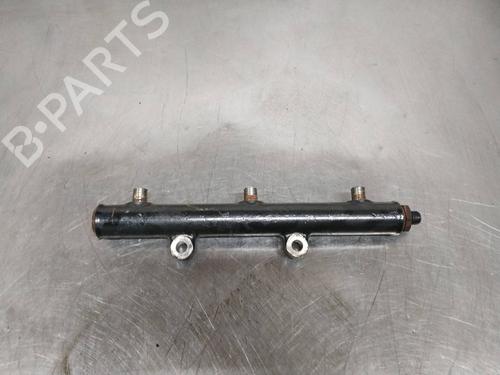 Used Injection rail PEUGEOT 607 (9D, 9U) 2.7 HDi 24V (204 hp) 26265287