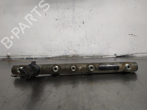 Used Injection rail RENAULT LAGUNA II Grandtour (KG0/1_) 1.9 dCi (125 hp) 26256097