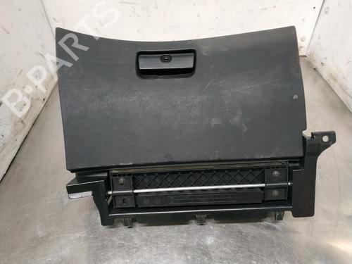 Used Glove box BMW 3 (E46) 320 d (136 hp) 26253848