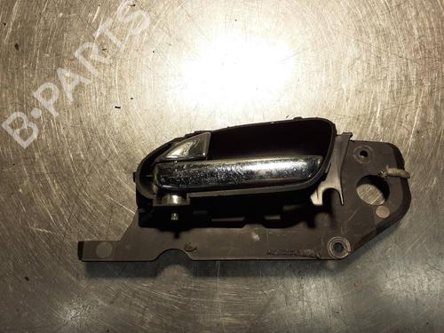 Used Front left interior door handle PEUGEOT 607 (9D, 9U) 2.7 HDi 24V (204 hp) 8389617