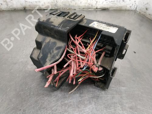 Used Fuse box RENAULT LAGUNA I (B56_, 556_) 1.9 dCi (B56W) (107 hp) 26262907