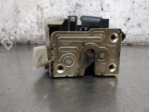 Used Front right lock RENAULT MEGANE I Classic (LA0/1_) 1.9 D (LA0A, LA0U, LA0R) (64 hp) 26264686