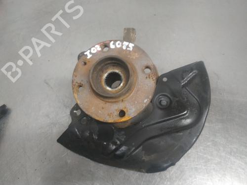 Used Left front steering knuckle SEAT CORDOBA (6K1, 6K2) 1.9 D (68 hp) 26257137