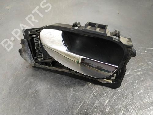 Used Front left interior door handle PEUGEOT 307 Break (3E) 1.6 HDi 110 (109 hp) 26245143