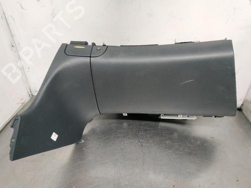 Used Glove box MERCEDES-BENZ E-CLASS (W211) E 220 CDI (211.006) (150 hp) 26252980
