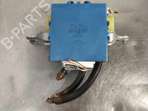 Used Control unit TOYOTA COROLLA Verso (ZER_, ZZE12_, R1_) 2.0 D-4D (CUR10_, CUR10R) (116 hp) 26245004