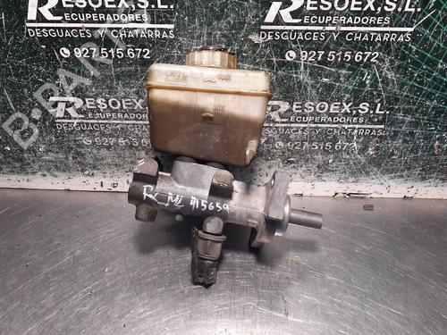 Used Brake master cylinder MERCEDES-BENZ M-CLASS (W163) ML 400 CDI (163.128) (250 hp) 8040480