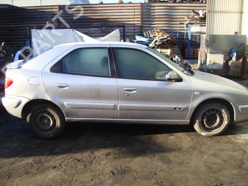 Injection rail MITSUBISHI GALANT VIII Estate (EA_, EC_) 2.5 V6 24V (EA5W) | BP26268006M98 
