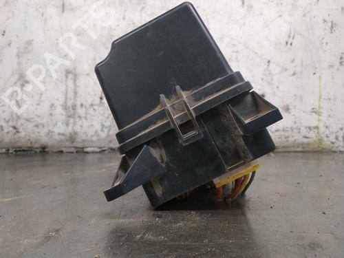 Fuse box KIA SORENTO I (JC) 2.5 CRDi 4WD | BP27402302E1 