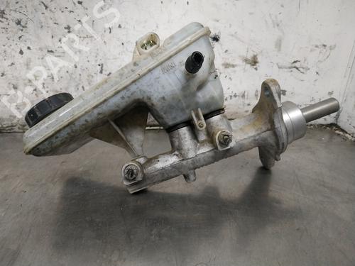 Used Brake master cylinder NISSAN PRIMASTAR Van (X83) 2.0 dCi 115 (114 hp) 27401265