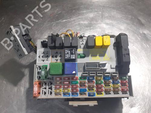Fuse box OPEL ZAFIRA A MPV (T98)  | BP8696905E1 