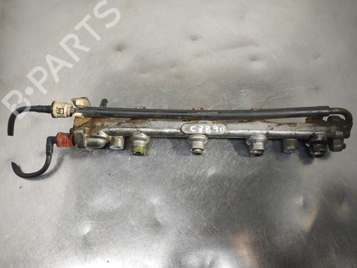 Used Injection rail FORD FIESTA V (JH_, JD_) 1.4 16V (80 hp) 26246125