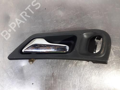 Used Rear left interior door handle MERCEDES-BENZ C-CLASS (W203) C 220 CDI (203.008) (150 hp) 26243445